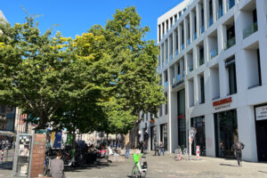 ALFA-Mobil berät zum Lesen lernen im Erwachsenenalter