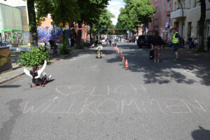 Buntes Gewimmel bei der Temporären Spielstraße